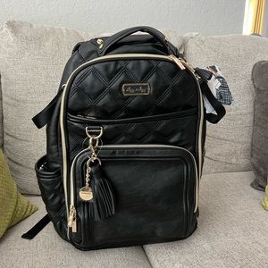 Itzy ritzy boss plus diaper bag